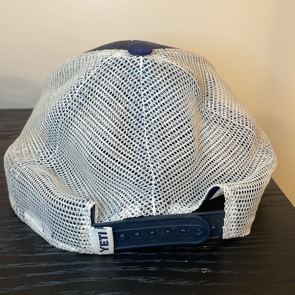 Yeti Hat. Blue and white. - Picture 3 of 3